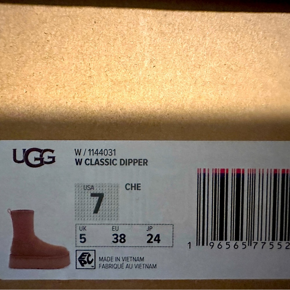 UGG W Classic Dipper Boots - Chestnut (Women)